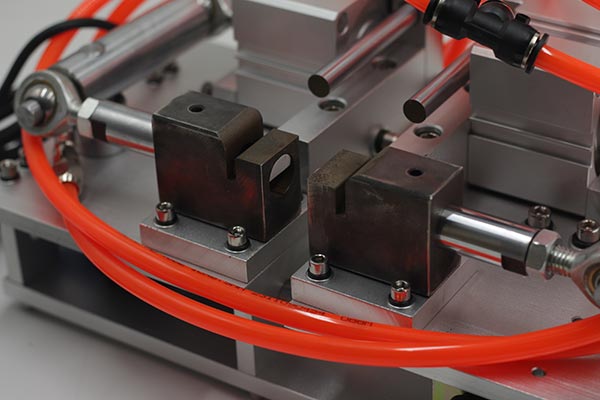 Rigid Box Hole Puncher